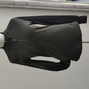 Sweaty Betty London moss pullover